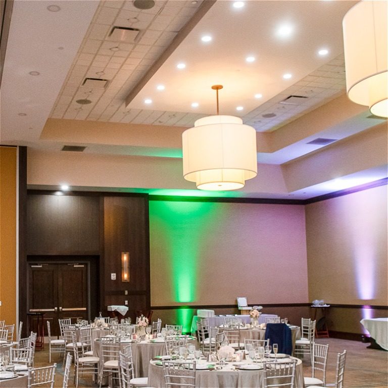 Naperville weddings and banquets